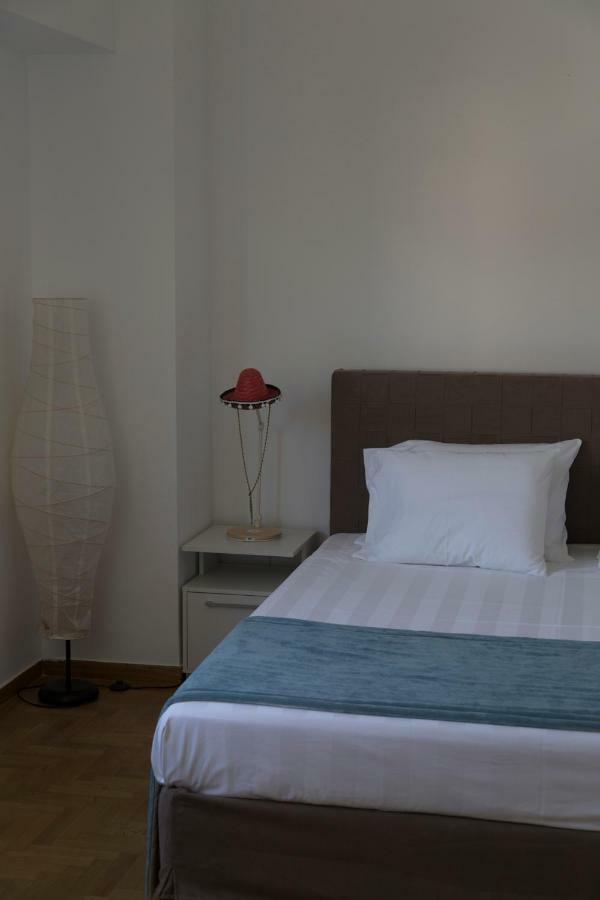 Good Vibes Only Apartment เอเธนส์ ภายนอก รูปภาพ